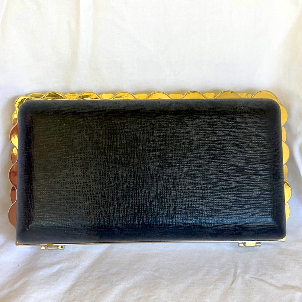 black/white clutch